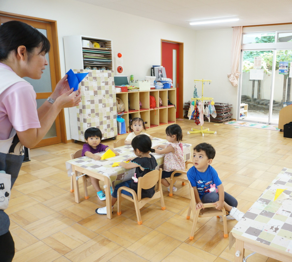 【島田チェリールーム】初めての折り紙